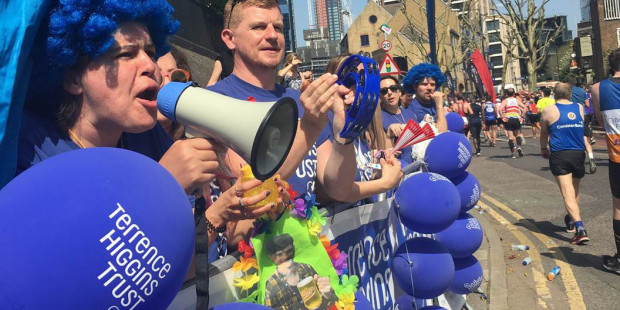 Marathon cheering group